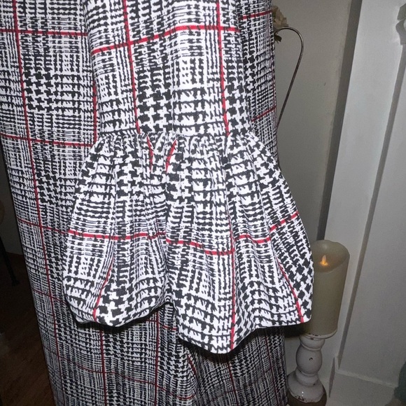 Nina Leonard plaid Bell Bubble dress Super cute!Size M. EUC - Picture 4 of 9